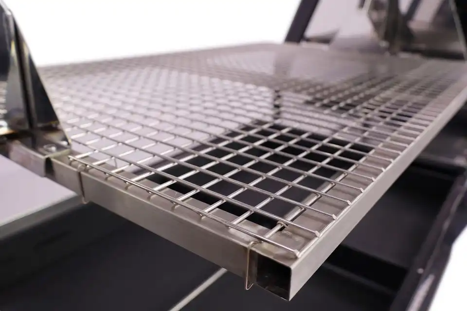 Grille de cuisson en inox du BBQ Grillmaster 600